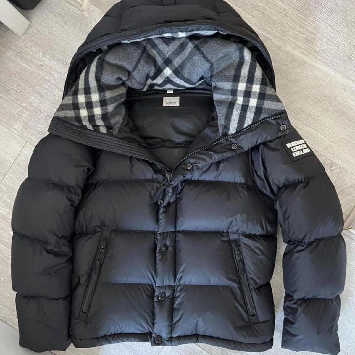 Burberry puffer